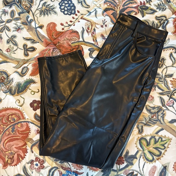 Abercrombie & Fitch Black Vegan Leather Ankle Straight Ultra High Rise Size 29 - Picture 7 of 9